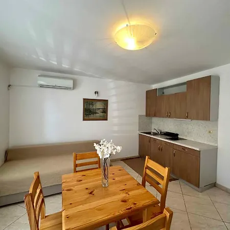 Apartment In 49889 Novi Vinodolski