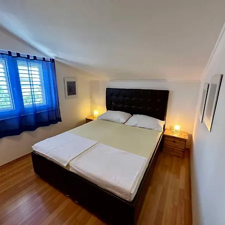 In 49889 Apartment *