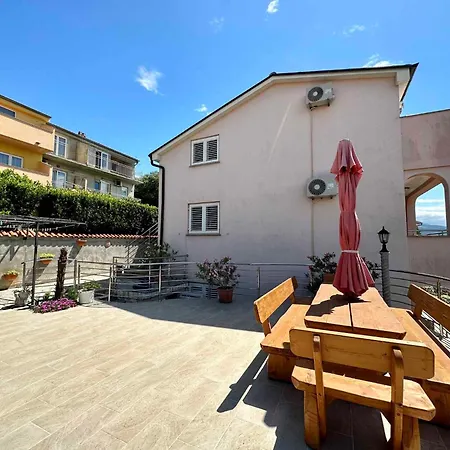 Apartment In 49889 Novi Vinodolski