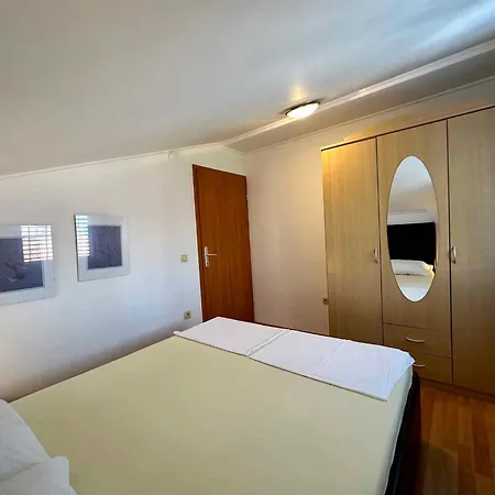 In 49889 Apartment *